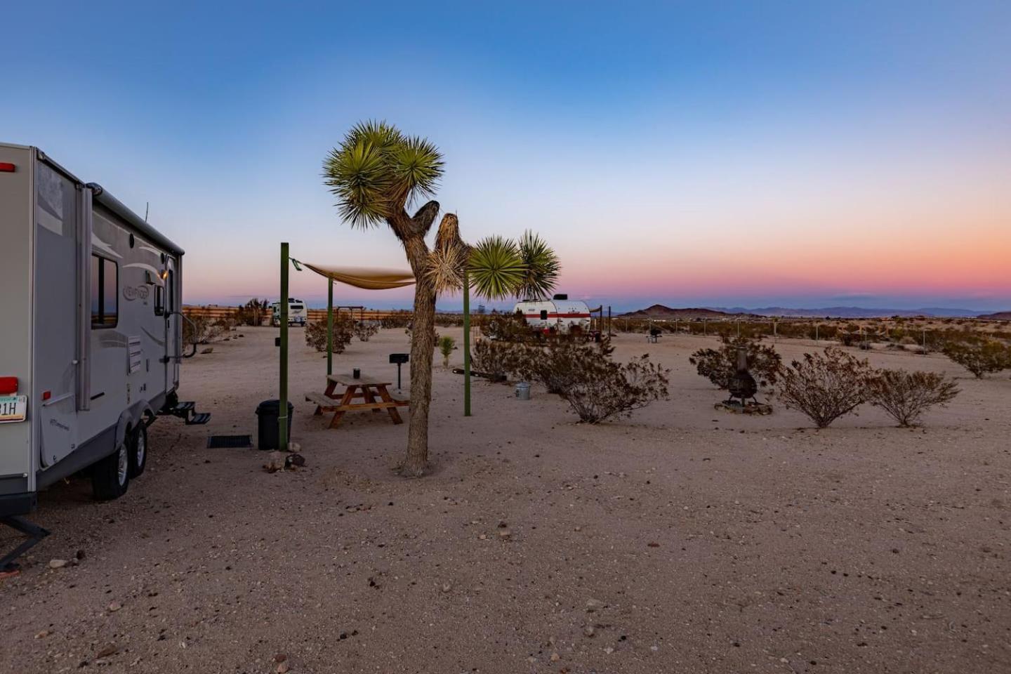 Jt Village Campground - Casa Pequena جوشوا تري المظهر الخارجي الصورة